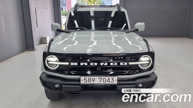 Ford Bronco 2022 — photo 3