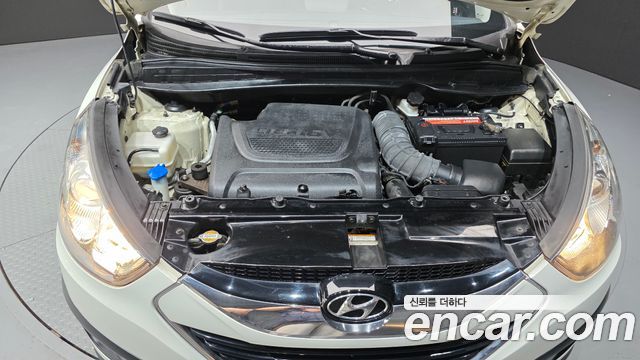Hyundai Tucson 2011 — photo 6