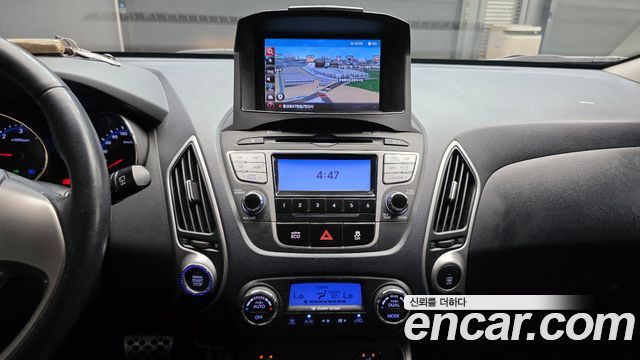 Hyundai Tucson 2011 — photo 18