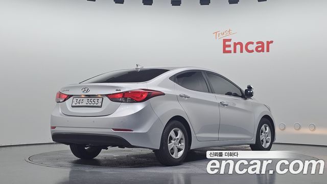 Hyundai AVANTE 2014 — photo 2