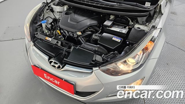 Hyundai AVANTE 2014 — photo 6
