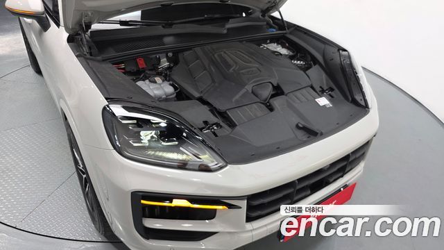 Porsche Cayenne 2024 — photo 6