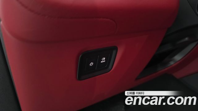 Porsche Cayenne 2024 — photo 37