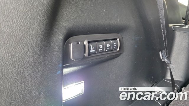 Ford Explorer 2018 — photo 27