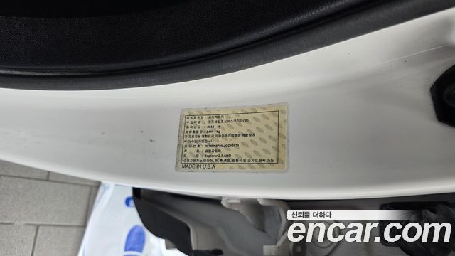 Ford Explorer 2018 — photo 38