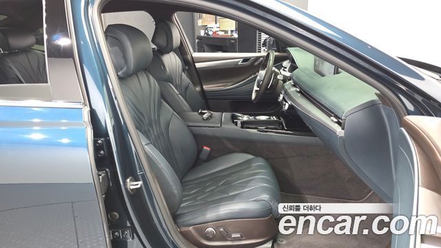 Genesis G80 2022 — photo 17