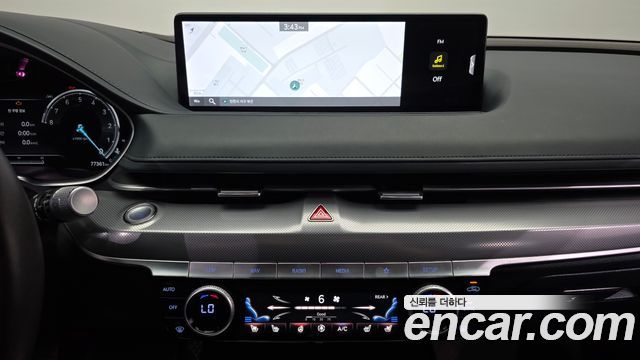Genesis G80 2022 — photo 20