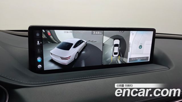 Genesis G80 2022 — photo 21