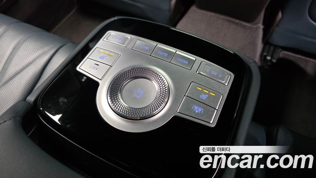 Genesis G80 2022 — photo 25