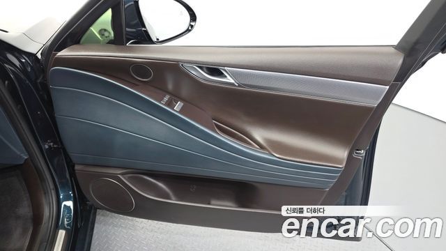Genesis G80 2022 — photo 14