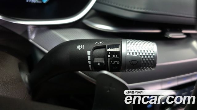 Genesis G80 2022 — photo 27
