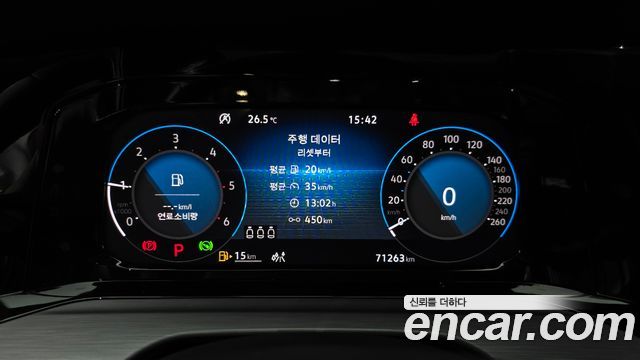 Volkswagen Golf 2024 — photo 8