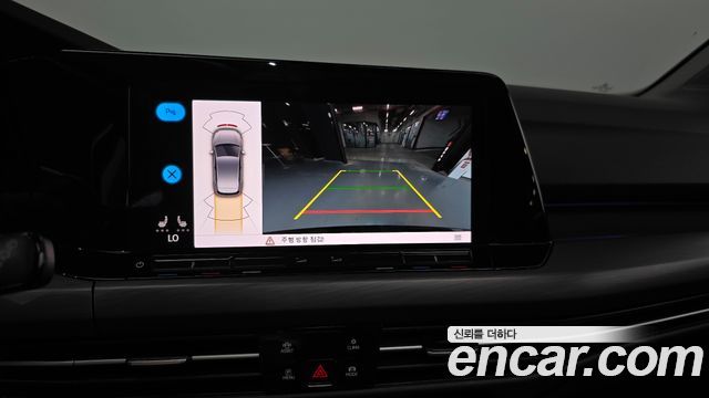 Volkswagen Golf 2024 — photo 15