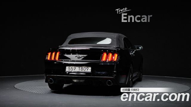 Ford Mustang 2016 — photo 3
