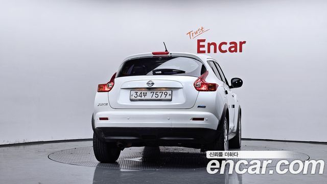 Nissan Juke 2014 — photo 4