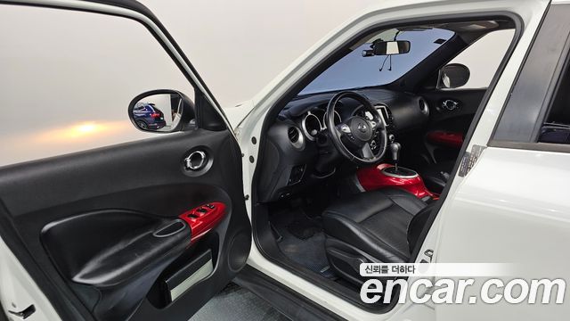 Nissan Juke 2014 — photo 10