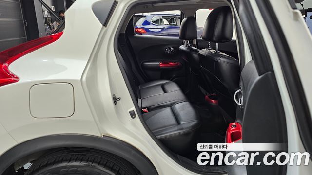 Nissan Juke 2014 — photo 12