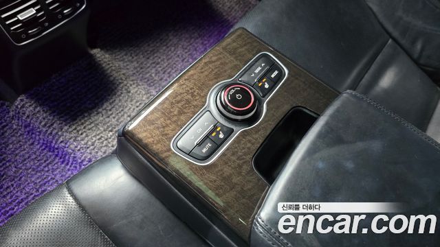 Kia K7 2014 — photo 18