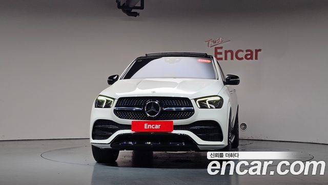 Mercedes-Benz GLE-Class 2022 — photo 3