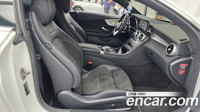 Mercedes-Benz C-Class 2021 — photo 16