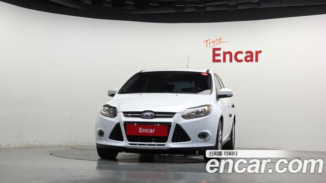 Ford Focus 2015 — photo 3