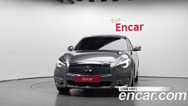 Infiniti Q70 2017 — photo 3