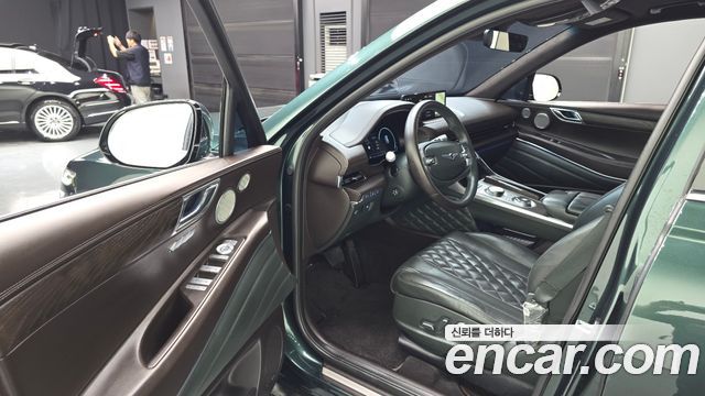 Genesis GV80 2023 — photo 13