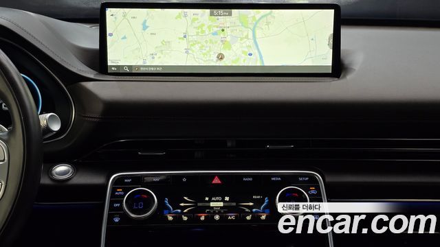 Genesis GV80 2023 — photo 20