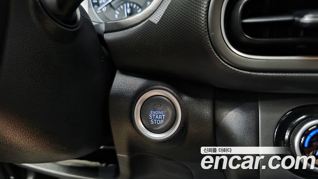 Hyundai Kona 2023 — photo 18