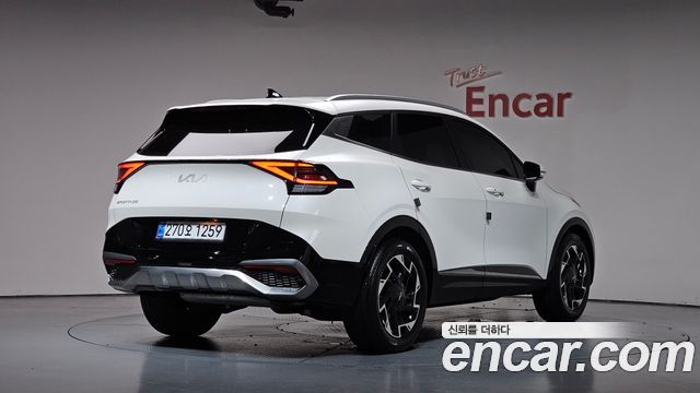 Kia Sportage 2022 — photo 2