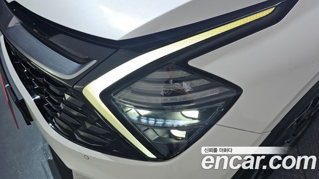Kia Sportage 2022 — photo 8