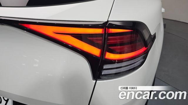 Kia Sportage 2022 — photo 9