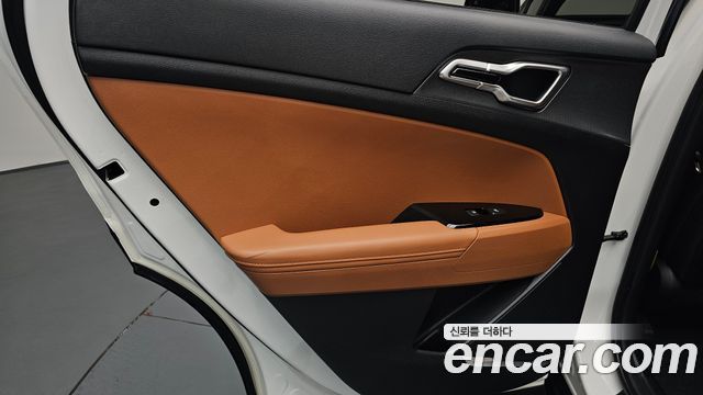 Kia Sportage 2022 — photo 15