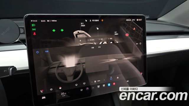 Tesla Model Y 2023 — photo 22