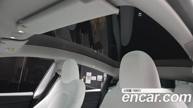 Tesla Model Y 2023 — photo 24