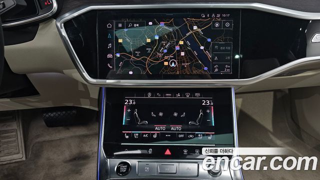 Audi A7 2022 — photo 20