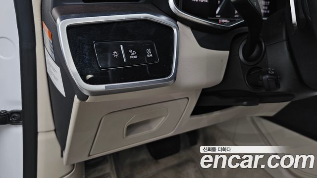 Audi A7 2022 — photo 29