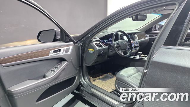 Genesis G80 2019 — photo 13