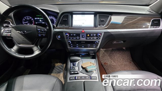 Genesis G80 2019 — photo 23
