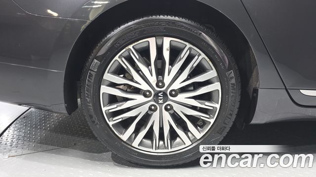 Kia K7 2020 — photo 5