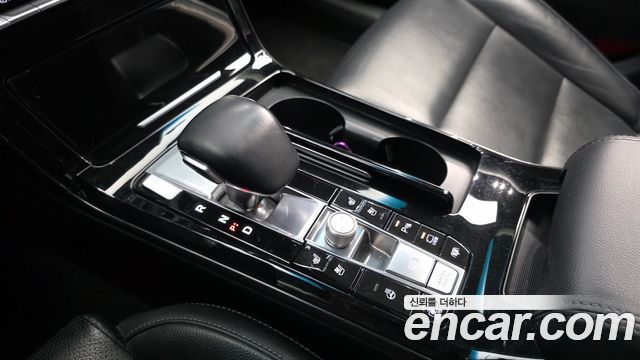 Kia K7 2020 — photo 12