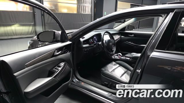 Kia K7 2020 — photo 13