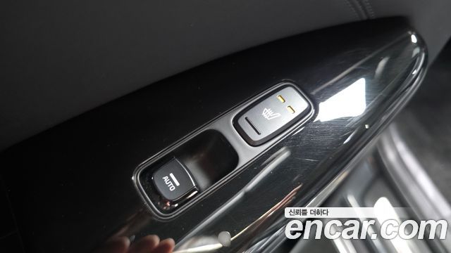 Kia K7 2020 — photo 25