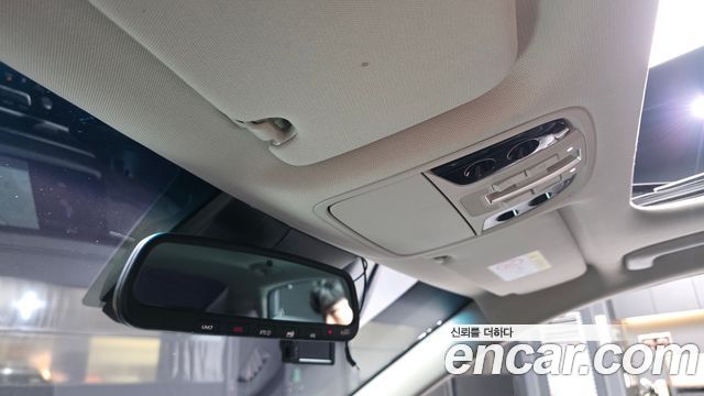 Kia K7 2020 — photo 28