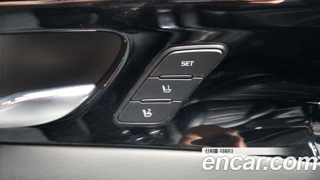 Kia K7 2020 — photo 30