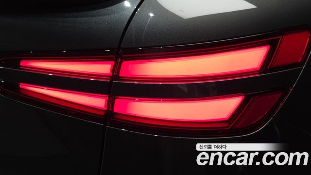 Genesis GV60 2026 — photo 9