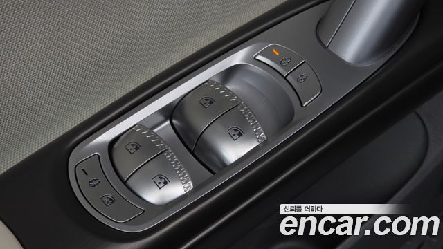 Genesis GV60 2026 — photo 29