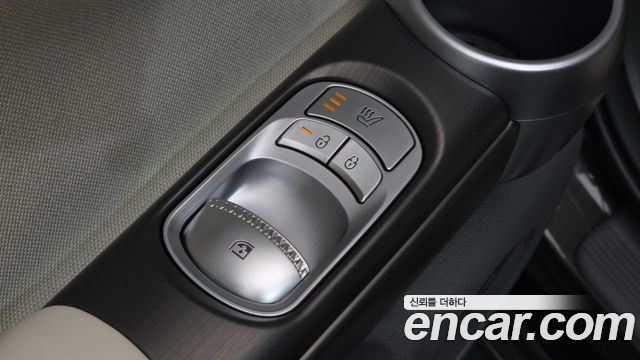 Genesis GV60 2026 — photo 30