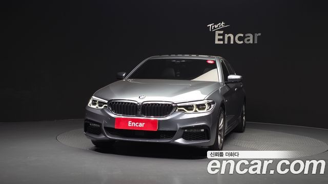 BMW 5-Series 2018 — photo 3