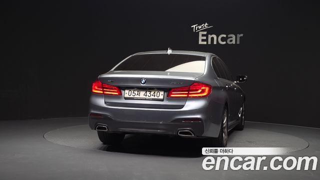 BMW 5-Series 2018 — photo 4